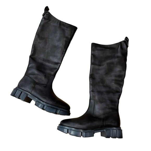 Free People Womens Brooks Tall Boots Black Distressed Leather Size 40 New No Box - Picture 2 of 9